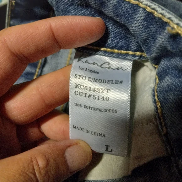 KanCan mid rise shorts - Picture 3 of 3